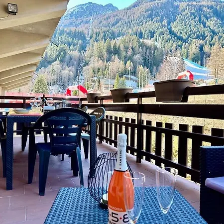 Panoramica Terrazza Sulle Piste Sciistiche * Gressoney-Saint-Jean